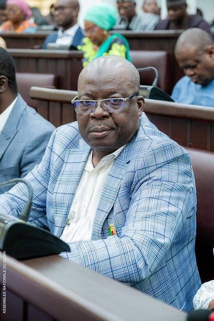 Débat d'orientation budgétaire 2027-2029 à l'Assemblée nationale  Abdoulaye Nouhoum Alassane appelle à accélérer le transfert du FIC et à renforcer la sécurité des zones frontalières