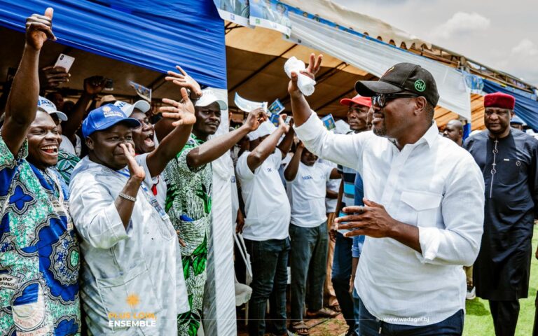 Présidentielle 2026 : Romuald Wadagni électrise le Couffo et scelle l’union des forces politiques autour de sa candidature